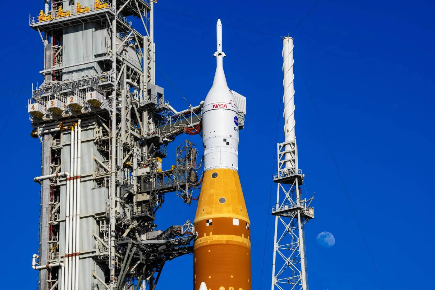 【速報】アルテミス2打ち上げ成功 — 4名のクルーが月へ向けて飛行開始【2026年4月2日】