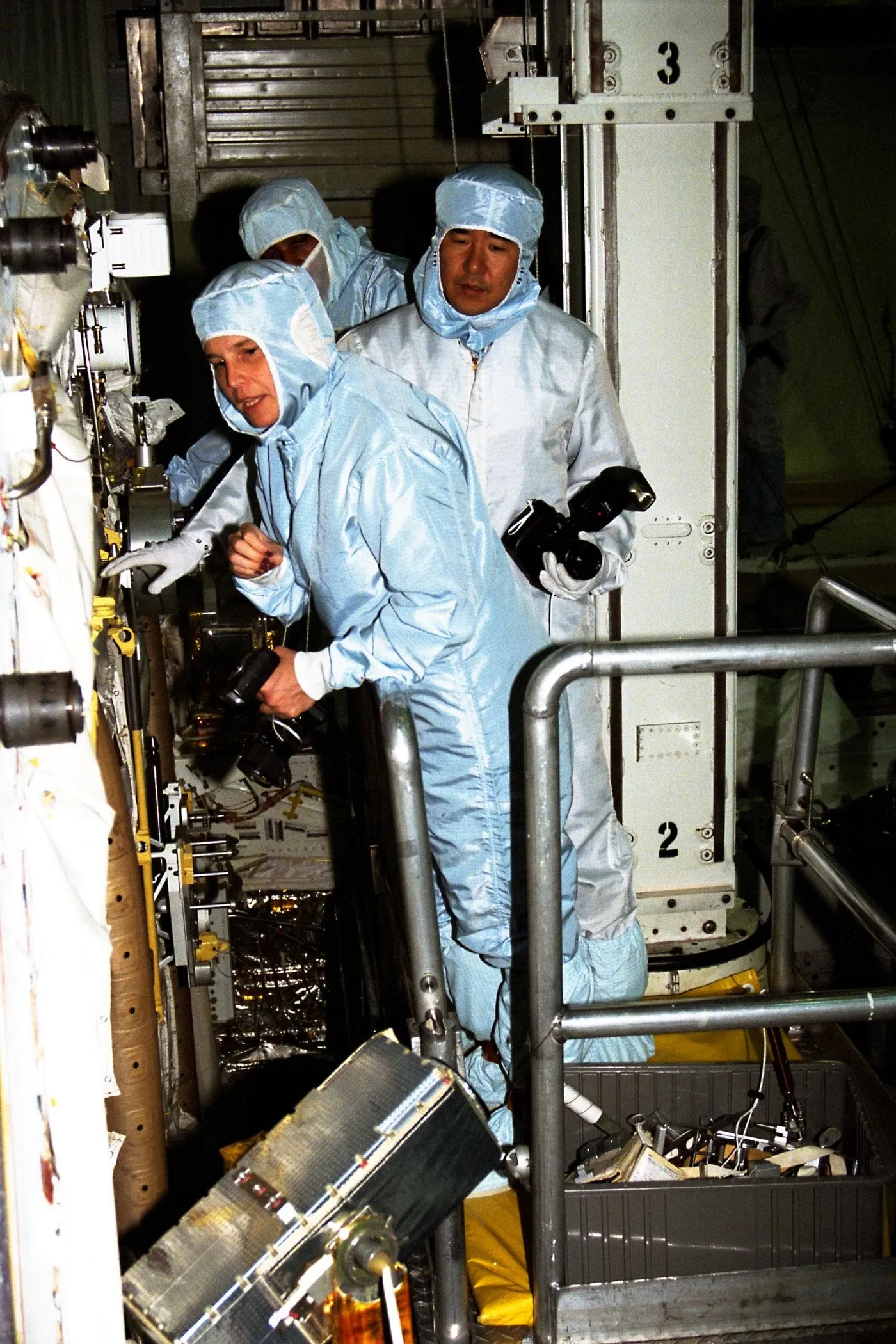 国際宇宙法の基礎をわかりやすく — 領有禁止・損害賠償・デブリ問題の法的論点